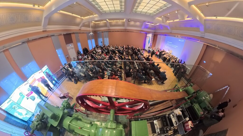 Ca. 180 Gäste nahmen an der Veranstaltung teil 