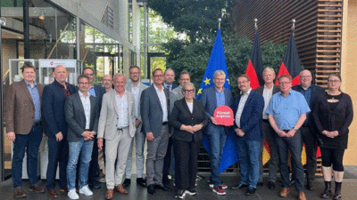 Gemeinsam gegen Gewalt - die Vorstände der Unfallversicherungsträger der öffentlichen Hand in Niedersachsen und Bremen