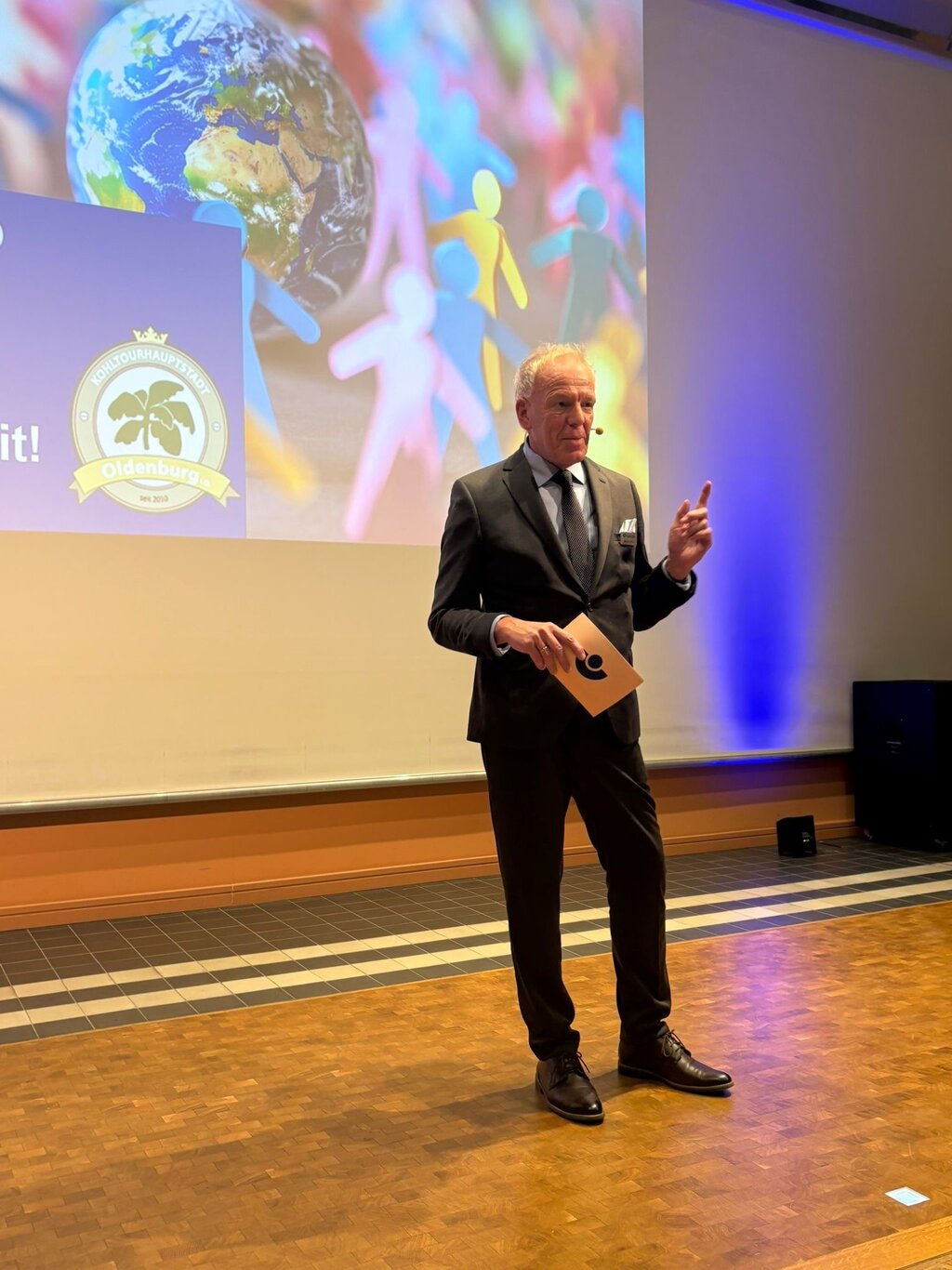 Michael May, Geschäftsführer des GUV OL