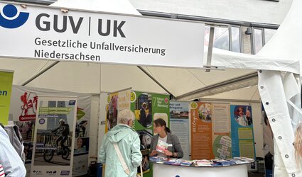 Fragen und Antworten für alle Besucherinnen und Besucher am Stand der öffentlichen Unfallversicherungsträger Niedersachsens