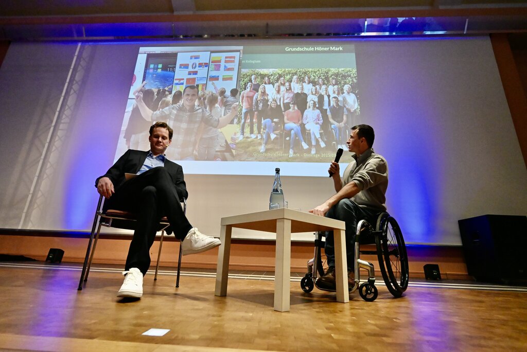 Malte Janssen im Gespräch mit Elvis Fakic