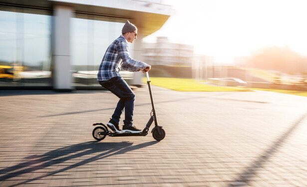 E-Scooterfahrer